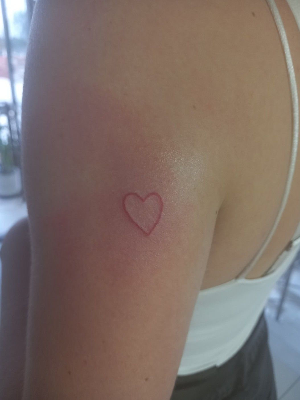 Small Red Heart Outline Temporary Tattoo Set of 3  Small Tattoos