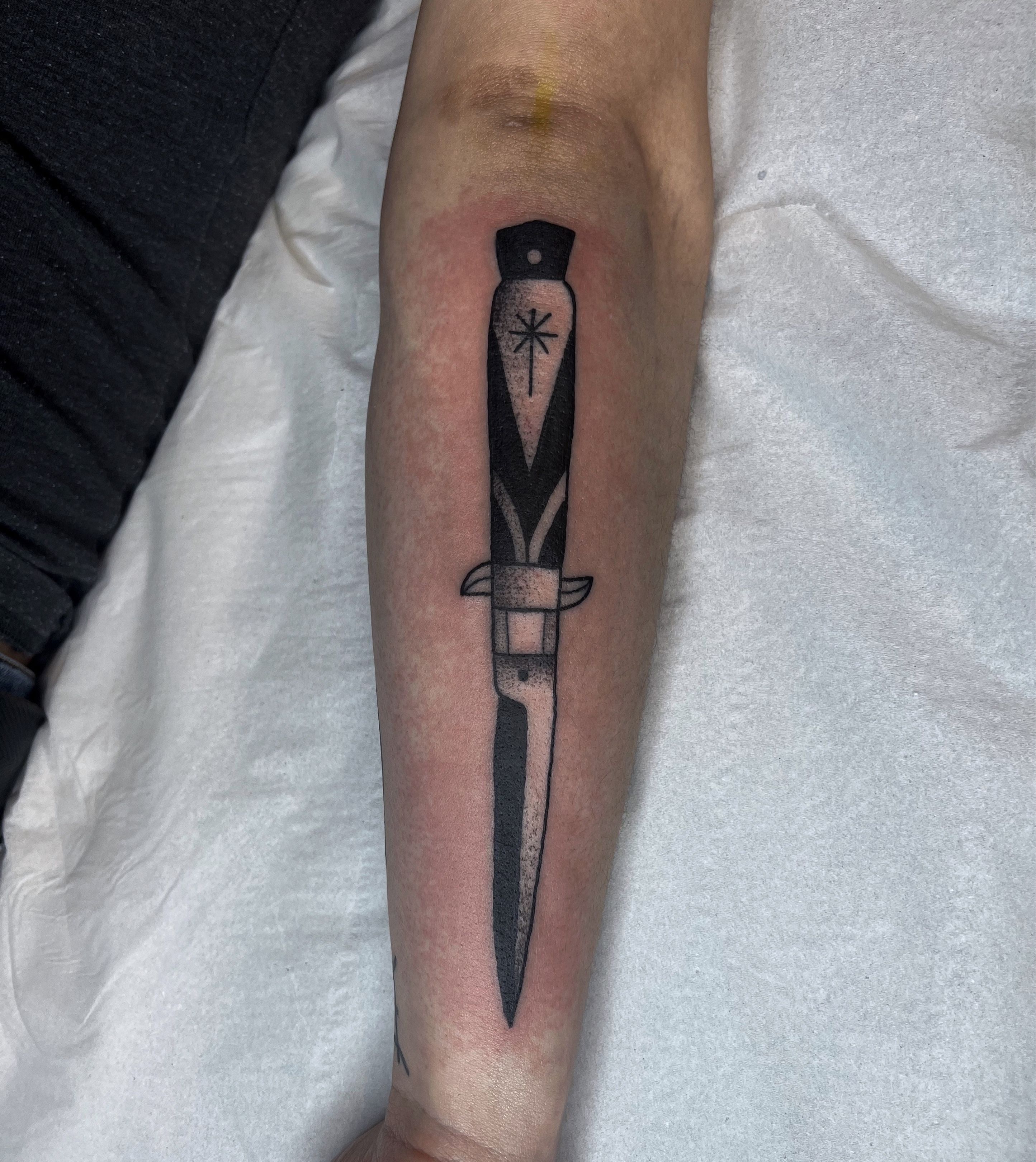 Traditional Hand Dagger Tattoo by Justin Wayne : Tattoos