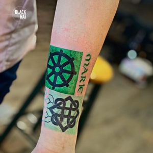 Find the best artist for your Celtic tattoo at The Black Hat Studio 🇮🇪
Book here : hello@blackhatdublin.com @flanfredi
#tattooflash #tattooing #tattoosofinstagram #tattoostudio #tattooink #tattoodesign #tattooist #tattooed #inkaddict #tattoolove #tattoos #symboltattoo #tattooartist #tattoolife #tattooshop #tattoo #tattoooftheday #dublintattoo #inked #bodyart #inkedup #celtictattoo #irishtattoo