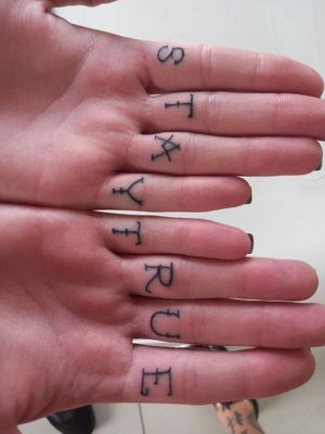 Stay true #finger #palm
