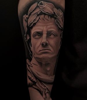Julius Caesar to add to this full greek statue sleeve