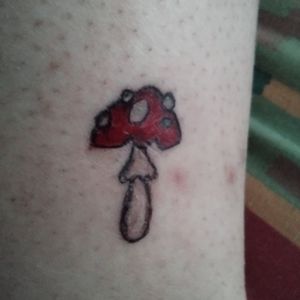 My first ever tattoo I ever got and did myself.
