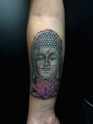 Buddha and lotus flower