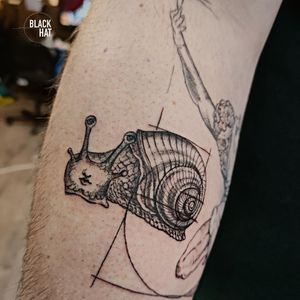 Because Thais is a star in our studio 🐌
Book here : hello@blackhatdublin.com
@blan.kinky
#tattooflash #tattooing #tattoosofinstagram #tattoostudio #tattooink #tattoodesign #tattooist #tattooed #inkaddict #tattoolove #tattoos #symboltattoo #tattooartist #tattoolife #tattooshop #tattoo #tattoooftheday #blackwork #inked #bodyart #inkedup #snail #snailtattoo