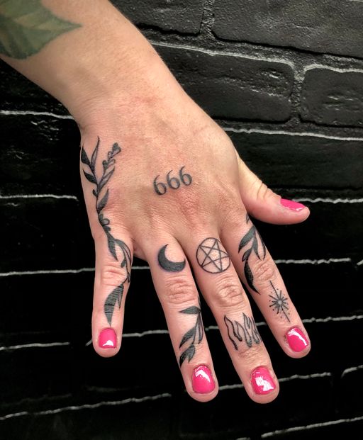 Flash tattoo
