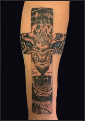 Fun piece #inked #tattoos #tiger #realism #cross #losangeles #California #westcovina #sgv #losangelestattooartist 