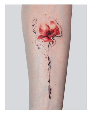Beautiful flower and pattern design by Nina, perfect for your forearm.