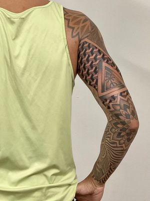 Geometric Tattoo Sleeve #geometric #tattoo #sleeve
