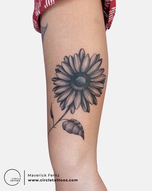 Sunflower Tattoo done by Maverick Fernz at Circle Tattoo Studio