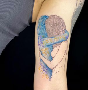 Illustrative watercolor tattoo of a woman on the arm, expertly done by Magdalena Sawicka.
