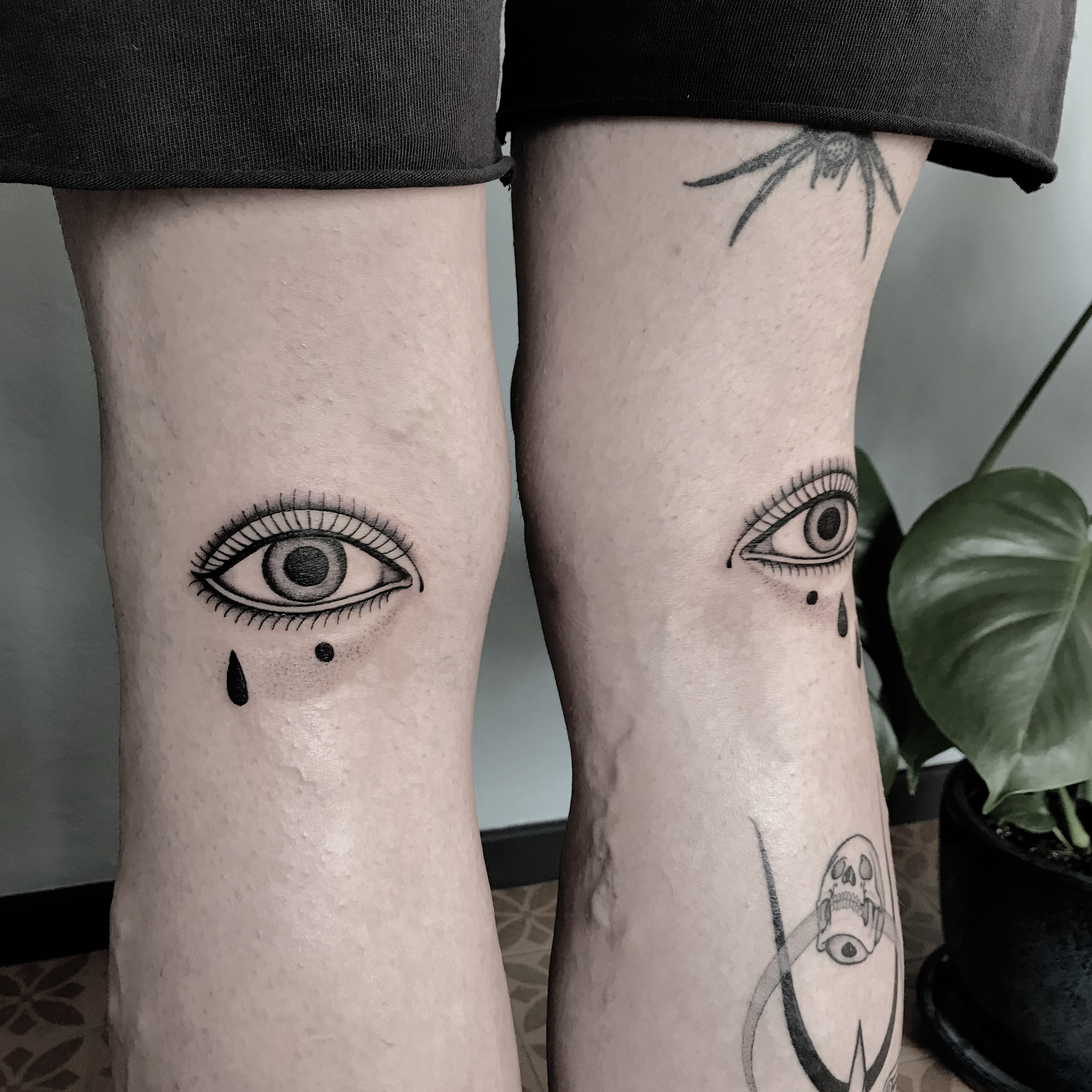 Style Guides: Blackwork Tattoos • Tattoodo