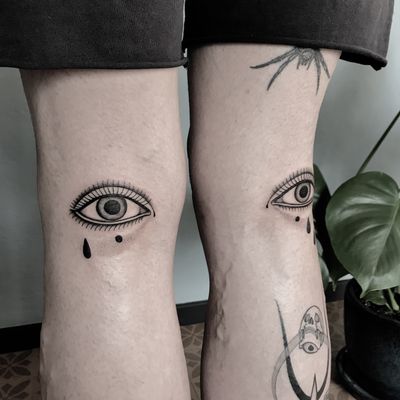 #totemica #buioOmega #tattooshop #tattoostudio #custom #tattooing #verona #italy #black #eyes #sight #vision #look #tattoo #blackclaw #blacktattooart #tattoolifemagazine #tattoodo #blackworkers #blackwork