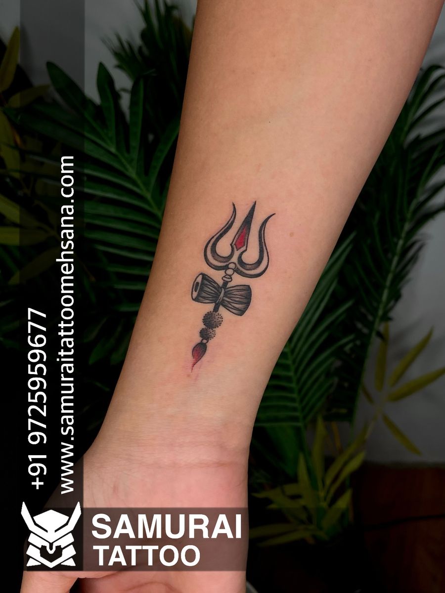 Trishul Om Tattoo In 2020 Tattoos Om Tattoo Small Tat - vrogue.co