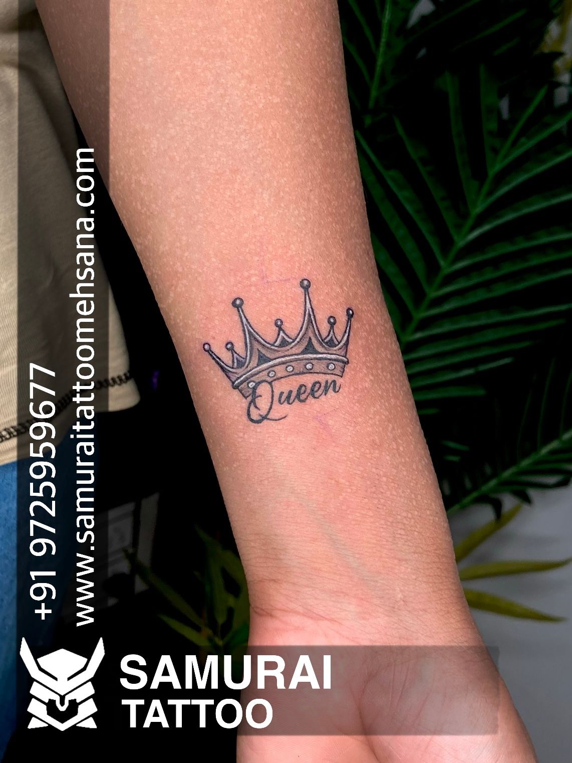 Tattoo uploaded by Vipul Chaudhary • Crown tattoo |Crown tattoo design |Crown  tattoo ideas |tattoo for girls |Girls tattoo • Tattoodo