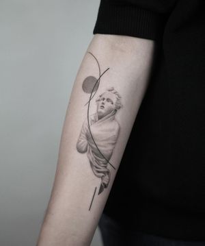 A stunning blackwork and fine line tattoo of a geometric moon pattern with an illustrative woman, created by the talented artist Dawid Szubert.