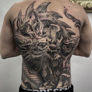 Full back  black and grey realism