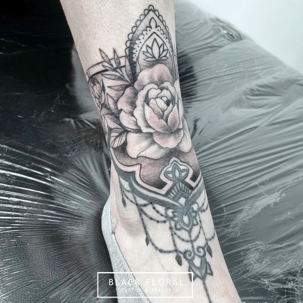Tattoo from Black Floral Tattoo and Beauty