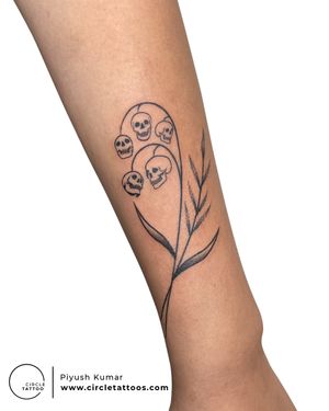 Skull and Flower Tattoo done by Piyush Kumar at Circle Tattoo Delhi