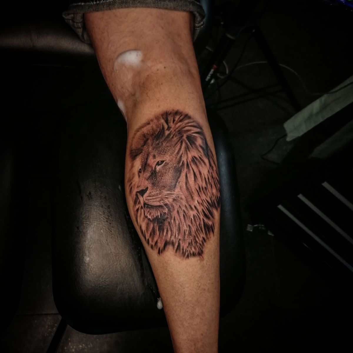 Tattoo uploaded by Roman Zouhar • Leon • 1682184 • Tattoodo