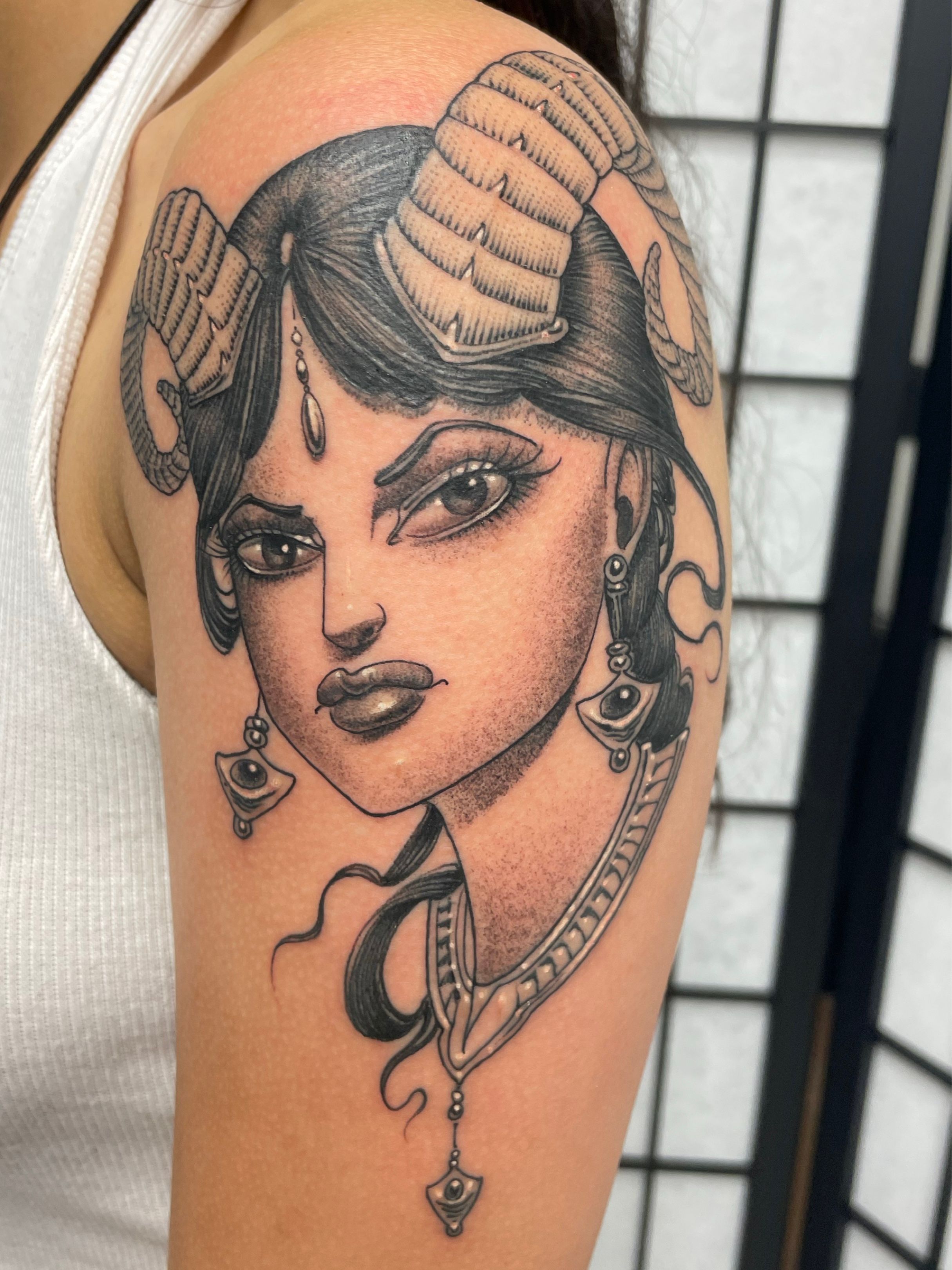 15 Gemini Tattoos That Are Far From Boring | Darcy