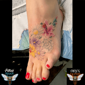 Flower Tattoo On Foot
#flowertattoo #foottattoo #colortattoo #realismtattoo