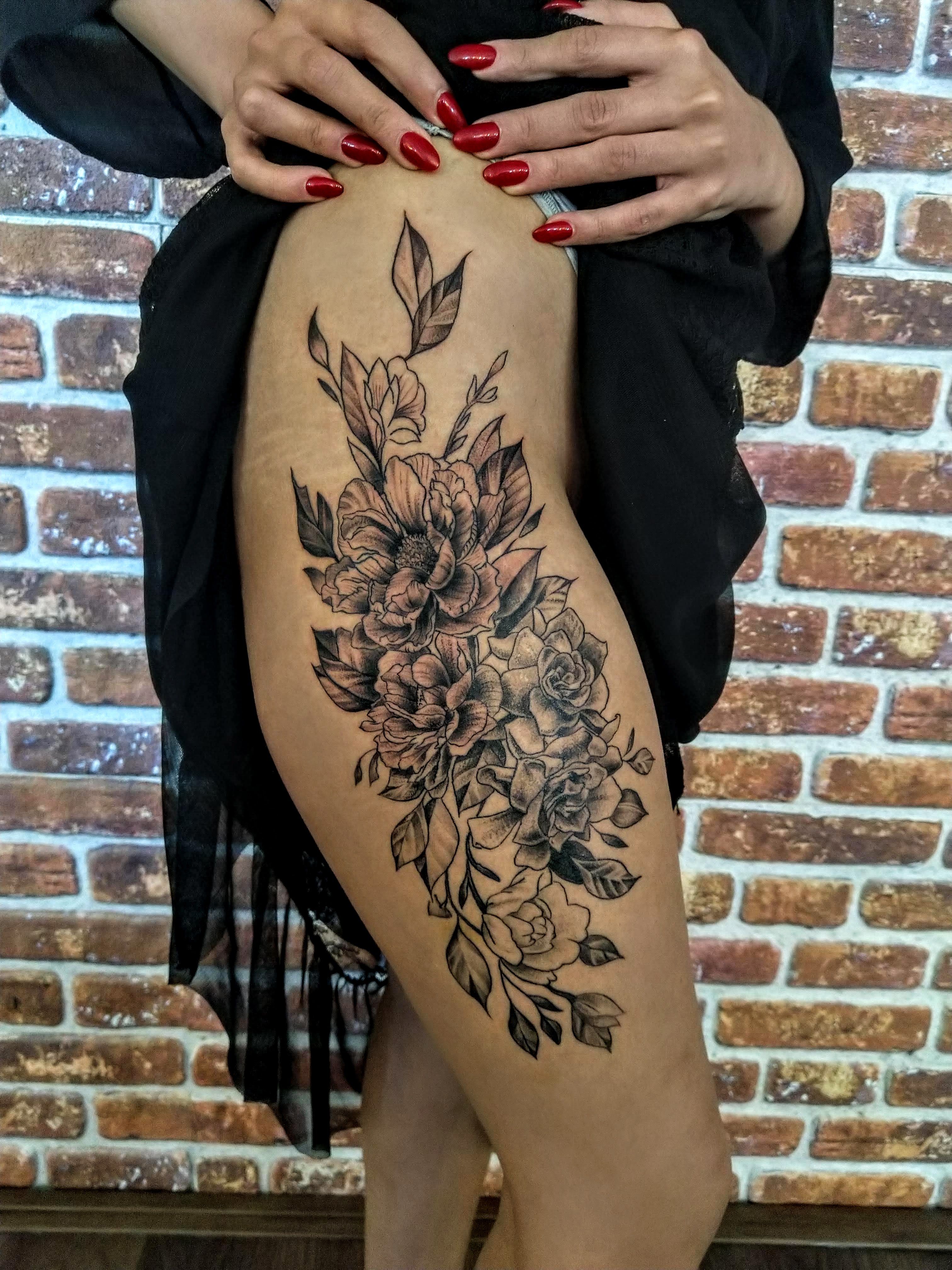 Classic botanical tattoo - Tattoogrid.net