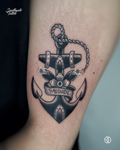 • Anchor • Cute classic traditional piece by our resident @nicole__tattoo Nicole is currently taking bookings for September! Books/info in our Bio: @southgatetattoo • • • #anchor #anchortattoo #traditionaltattoo #traditionalart #bookedontattoodo #southgate #sg #southgatepiercing #londontattooartist #tattooideas #customtattoo #londonink #amazingink #southgateink #northlondontattoo #southgatetattoo #blackwork #london #londontattoo #northlondon #londontattoostudio #sgtattoo #tattoos