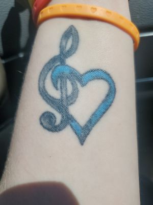 Matching music heart with mother