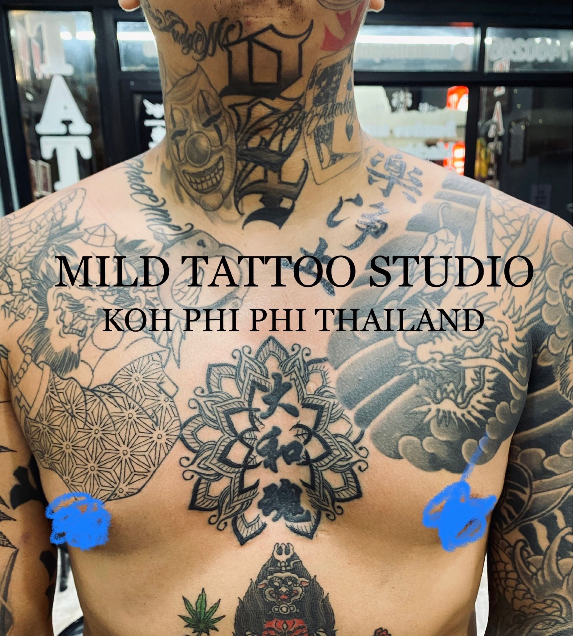 I'm seeing a lot of really beautiful tattoos in the subreddit but I'd like  to present to you, - himb. done my Alex of Studio Phi ❤️✌️ : r/tattoo