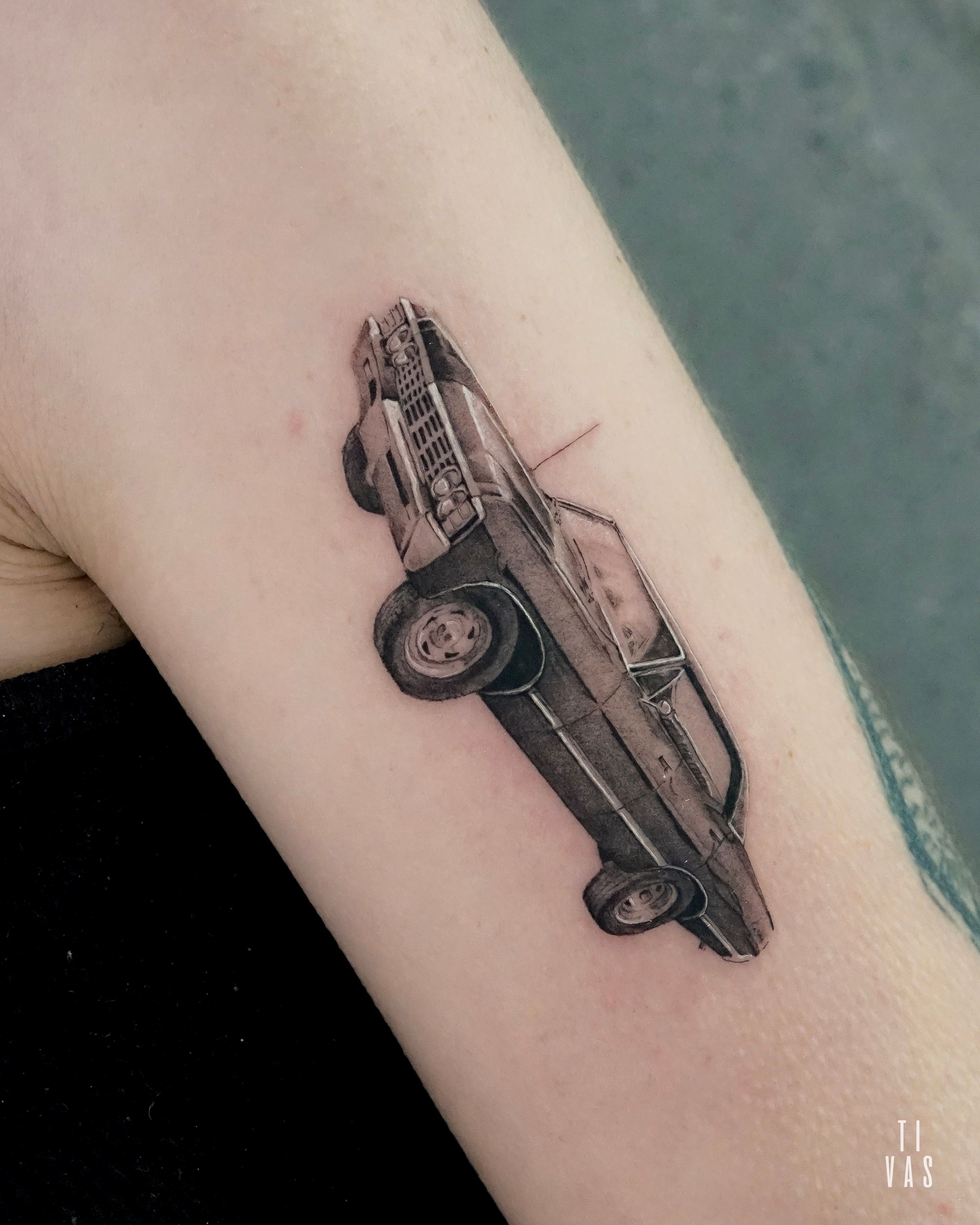 Tattoo uploaded by @forgonymisi • Car mechanic • Tattoodo