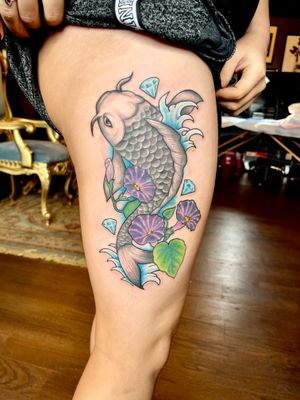 Koi with flowers 