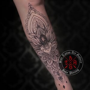 🔥GET SPECIAL OFFER FROM US🔥 for this year 2022 dont miss it guys!!! We only have few available date left Book your spot now, dont hesitate ask us more about tattoo walk in welcome mandala art done by our best artist @balitattooartgallery send us your dreams and let us make them a reality⁣⁣ ★Award winning Artists⁣ ★Import ink⁣ ★sponsor ⁣ @emalla.official @radiantcolorsink ⁣ we have specialists in each tatto style, we design 100% ⁣ original tattoos base on your ideas⁣ ⁣ ★★★★★★★★★★★★★★★★★★ DM for more ink⁣ or visit our website at bio www.balitattooartgallery.com ★★★★★★★★★★★★★★★★★★ #bali #australia #bogan #balibogans #tattoodesign #tattooideas #balitattooartgallery #australiatattoo #balitattoo #tattoo #tattoos #tattooasia #tatoo_artist #tattooinspiration #mandalatattoo #mandalaart #tattooindonesia #tattoodesign #thebalibible #balidaily #tattooart #inkdrawing #artd