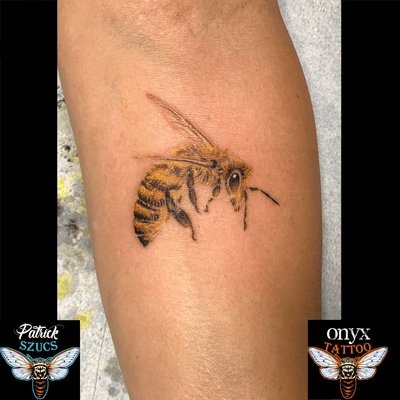 Bee Tattoo #bee #colortattoo