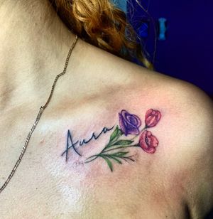 Script/ flowers tattoo 