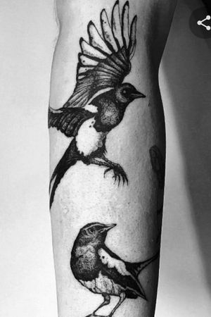 Want on right thigh