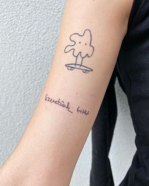 Get a beautifully illustrated quote tattoo on your forearm by the talented artist duo Silber/Sofie. Perfect for those looking for a delicate and meaningful design.