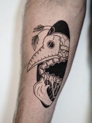 Doctor de la PESTE, diseño hecho por Sergi, gracias por la confianza #tattoo #tattotime 
