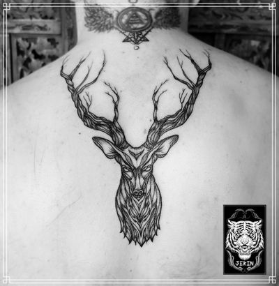 Late Post from last year.. A Custom Finelines Stag Tattoo for Michael. Design made by me. Thank you for the trust. If you like this kind of Fine-Line Line-work Tattoo. Send me a DM for appointment or consultation. . . . . . #hendjerin #stag #tattoo #kayontattooatelier #blackworktattoo #finelinetattoo #stagtattoo #deer #lineworktattoo #berlin #deertattoo #animaltattoo