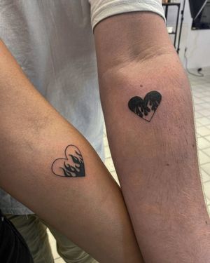 Couple tattoo from #kvetkovska_vean❤️ . . Cejl 18,Brno 📞 +420 604 237 666 Open everyday from 10:00 to 19:00 . . #brnotattoo#tetovanibrno#love