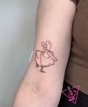 Hand-poked Duck with knife and bread tattoo by Pokeyhontas at KTREW Tattoo - Birmingham, UK#duck #handpoketattoo #ducktattoos #sticknpoke