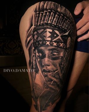 Tatuagem retrato de índia na coxa | native american tattoo @divo.damato