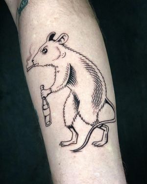 🔞 Fun piece by our regular guest @hugo.tattooart done @southgatetattoo for @skopkins 
Hugo is coming back with us on the 22nd of November for 5 days! Last available slot left! Hurry up and get yourself booked! 
Books/info in our Bio: @southgatetattoo 
•
•
•
#rat #smokingrat #drinkingrat #rattattoo #funtattoo #badhabbitstattoo #southgatetattoo #londontattooartist #southgate #southgatepiercing #sgtattoo #londontattoo #london