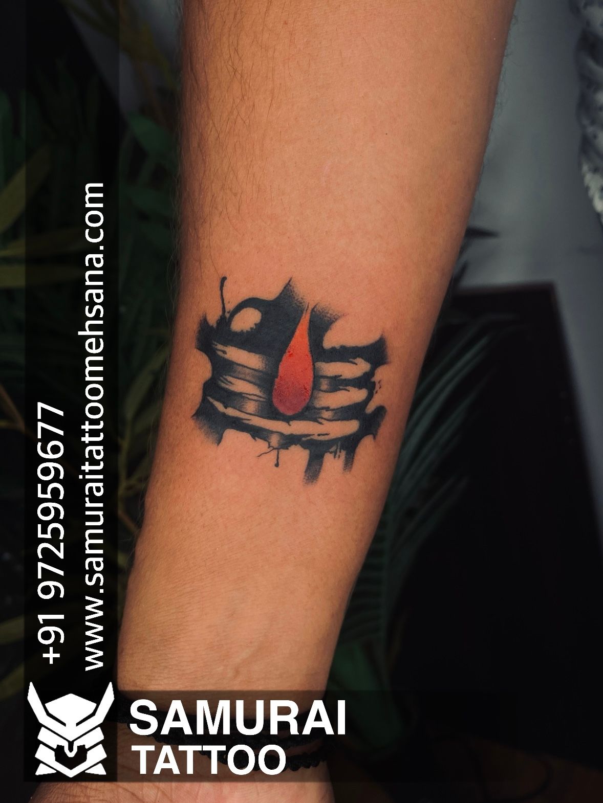 Black Stain tattoo studio - Kon kon bhagat hai shiva ka ? Trihul with tilak  tattoo Artist :- @tattooist_dharmesh_magra location :-  @black_stain_tattoo_studio 5 / Basement, Lake Plaza, Nr. Chinmay Crystal,  Opp.