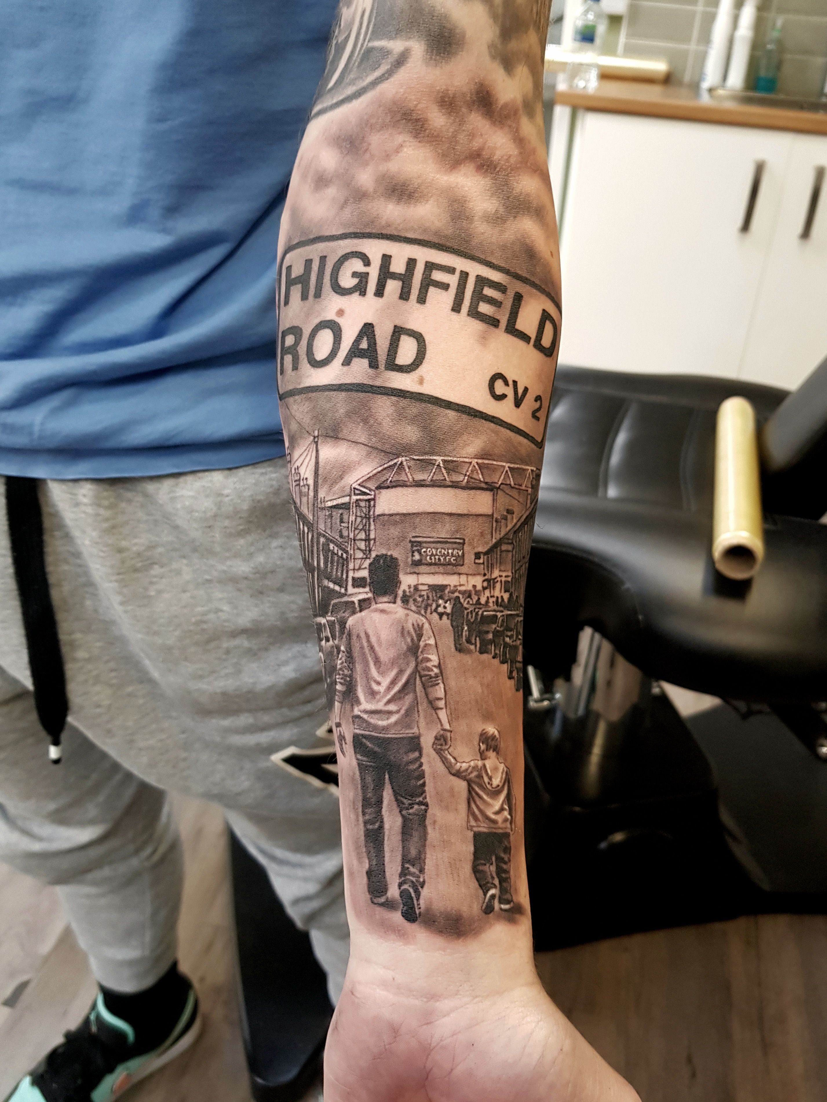 Alex Edwards Tattooing .London. on Tumblr: Highway to @tacobell 🌮 thanks  Jeremy for getting this one while you were in town! @kidsloveink_london # tattoo #tattoos...