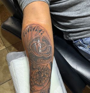 My Location: BAYTOWN Tx IF YOU'D LIKE TO GET SOME WORK DONE BY ME, TEXT ME.I'LL HOOK YOU UP.281-723-2405 Follow me on Instagram.com/tatts.by.daniel_