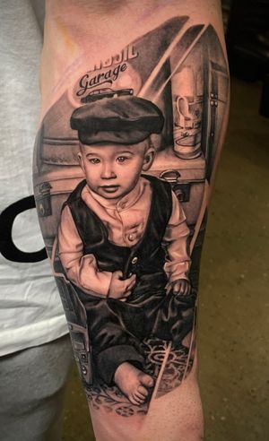 Tattoo by Straight Lines Tattoo