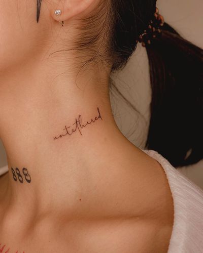 Get inspired with Fabian Lopez Barreda's fine line and small lettering neck tattoo featuring a meaningful quote.