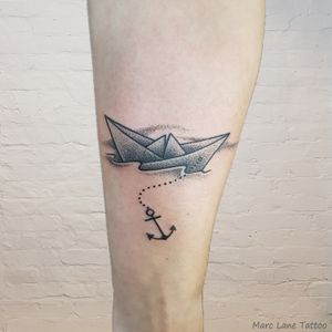 paper boat tattoo, marc lane, maritime tattoo, anchor, papierschiffchen