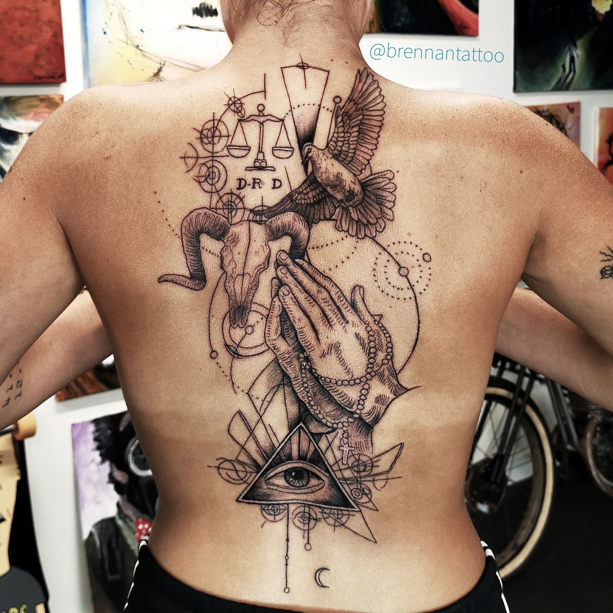 Tattoo Artists Recreate Leonardo da Vinci Masterpieces