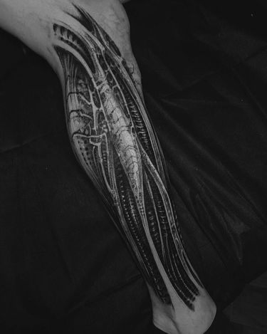 Biomechanical Tattoo By Jeremiah Barba